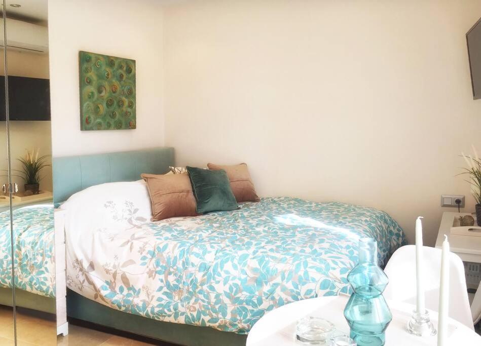 Emerald Mini Suite:Your Deluxe Studio In Kalamaria Thessaloníki Eksteriør bilde