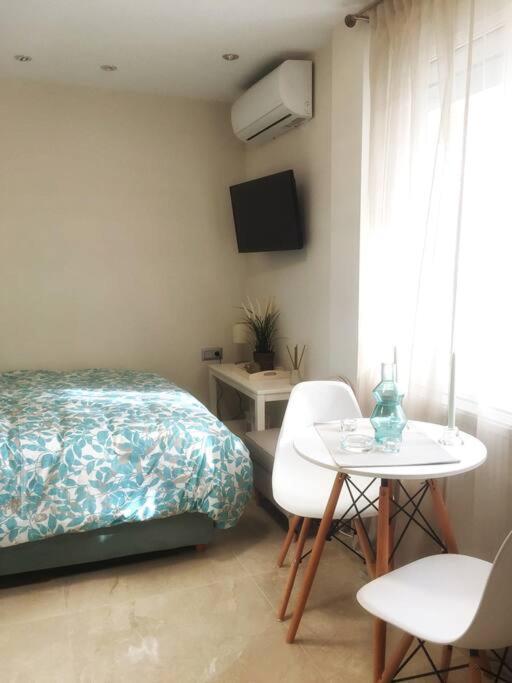 Emerald Mini Suite:Your Deluxe Studio In Kalamaria Thessaloníki Eksteriør bilde